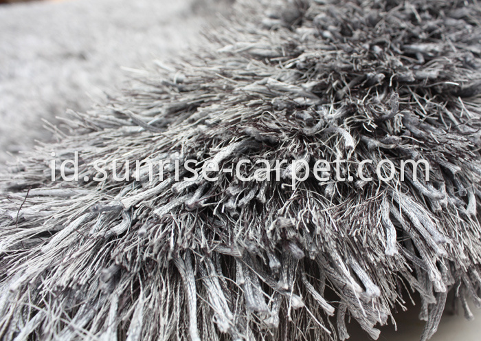 Thick Polyester and Thin Polyester mix Color Shaggy Rug